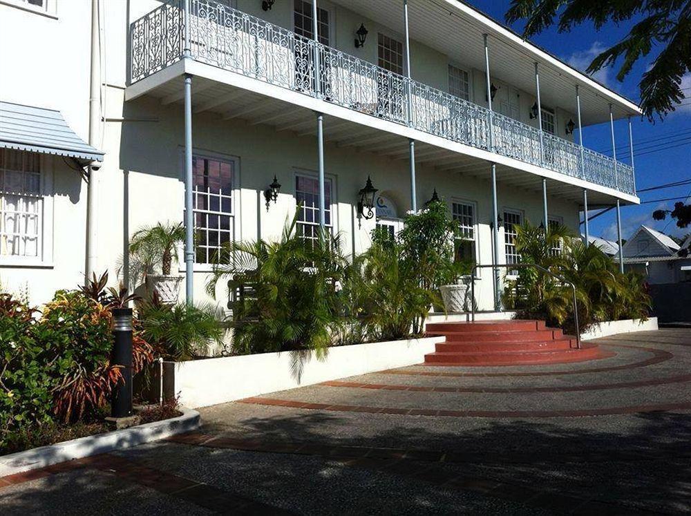 Savannah Beach Bridgetown Exterior photo